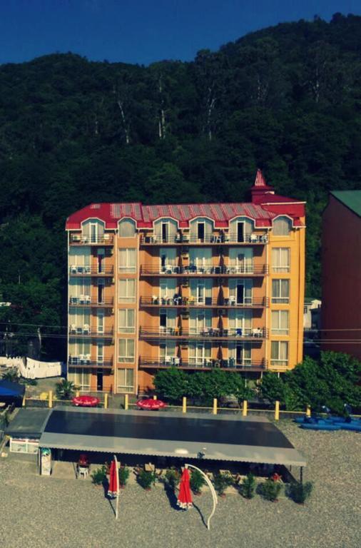 Hotel Lazuri In Kvariati Zewnętrze zdjęcie